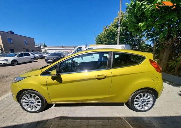 Ford Fiesta cena 24999 przebieg: 122000, rok produkcji 2012 z Brzeg Dolny małe 781